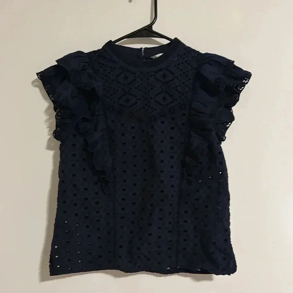 veronica beard
JIE EYELET TOP - NAVY - Picture 4 of 6